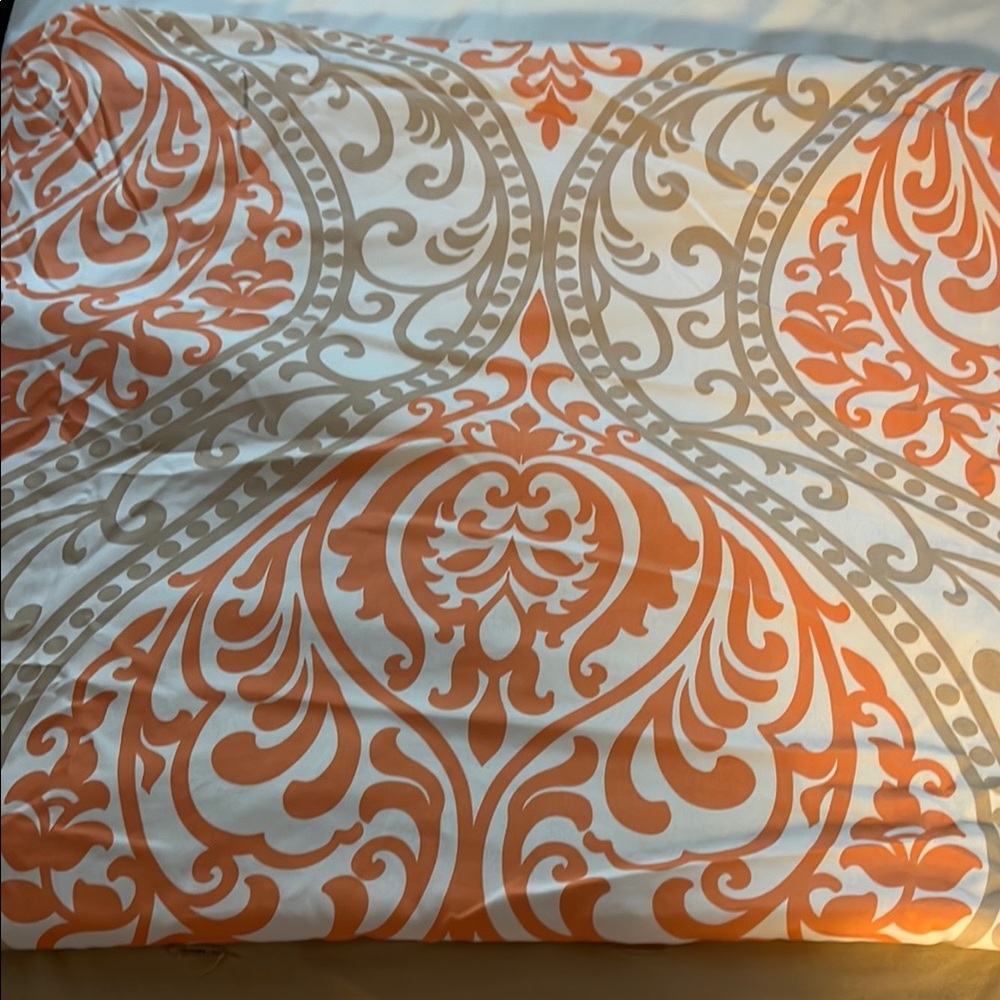 Elegant Orange and Cream Duvet Cover